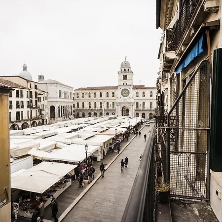 MyPlace Padova Centro Storico Esterno foto
