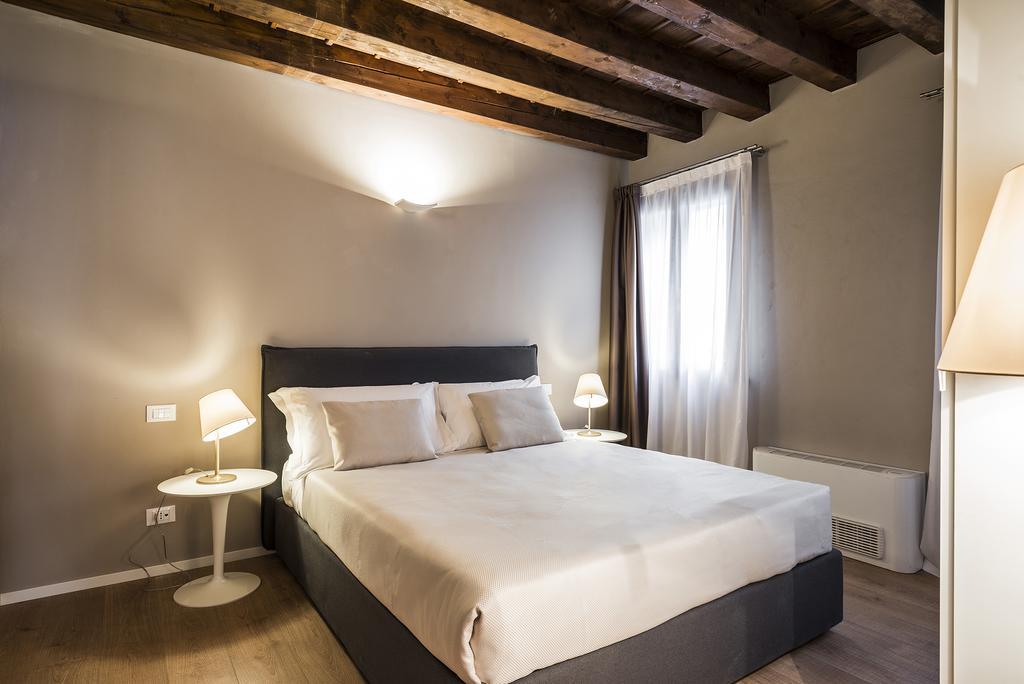 Myplace Centro Storico Apartment